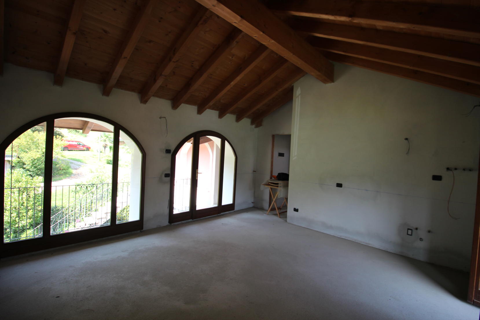 4 - Orta San Giulio, appartamento fronte lago d'Orta
con balcone, box auto e giardino privato Orta San Giulio